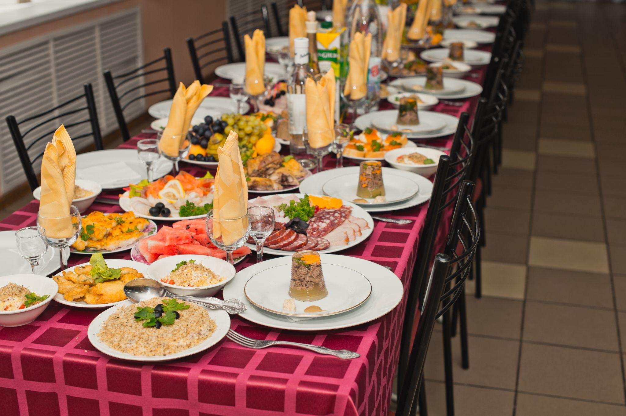 Catering ideas for corporate seminars and conferences